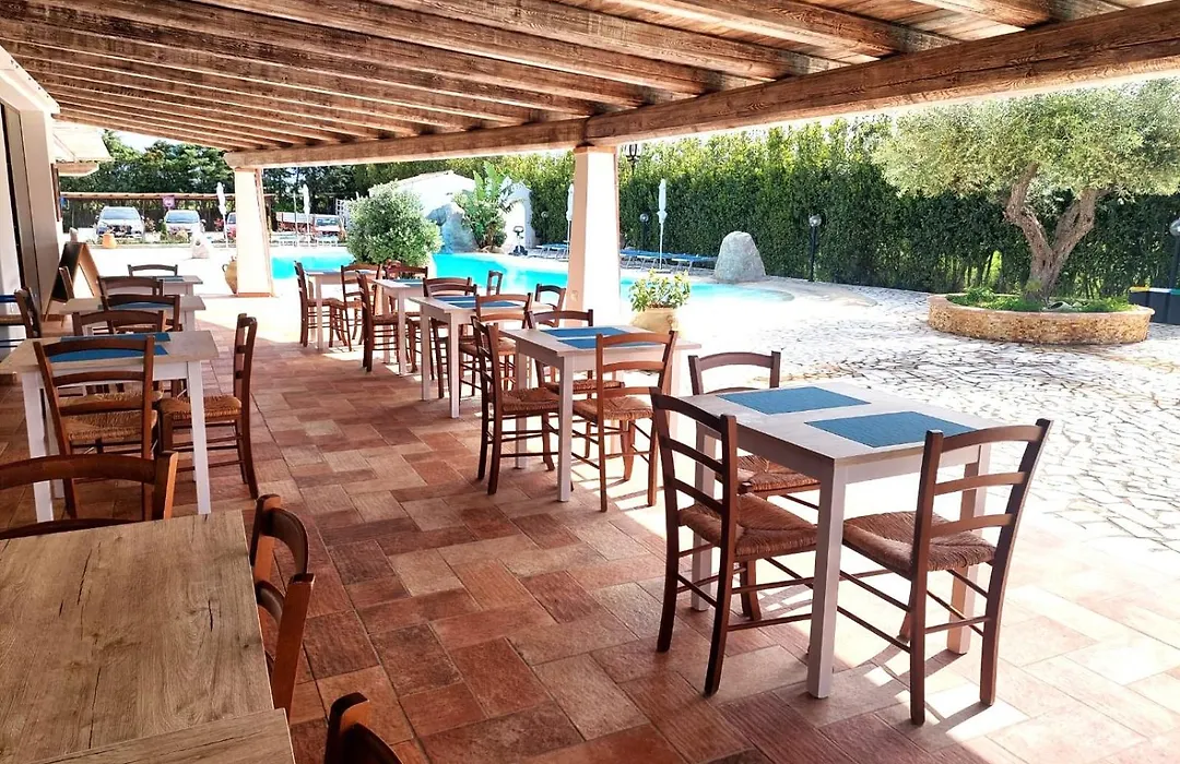 Sisula Country Hotel & Spa-1